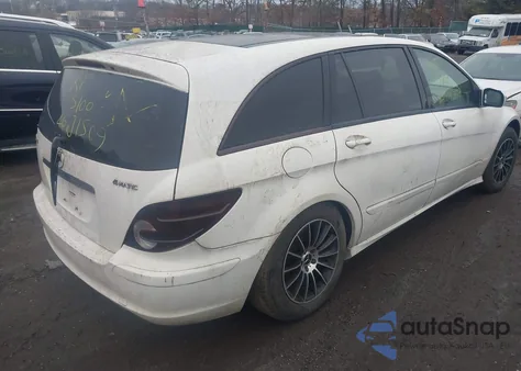 2006 Mercedes-Benz R 350 4Matic z USA, uszkodzony, nr VIN 4JGCB65E26A035359